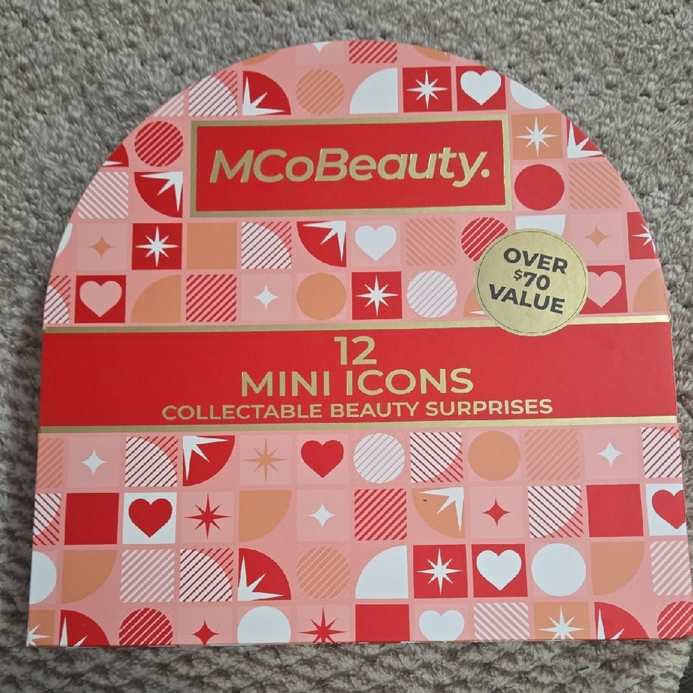 MCoBeauty 12 Mini Icons Collectable Beauty Surprises